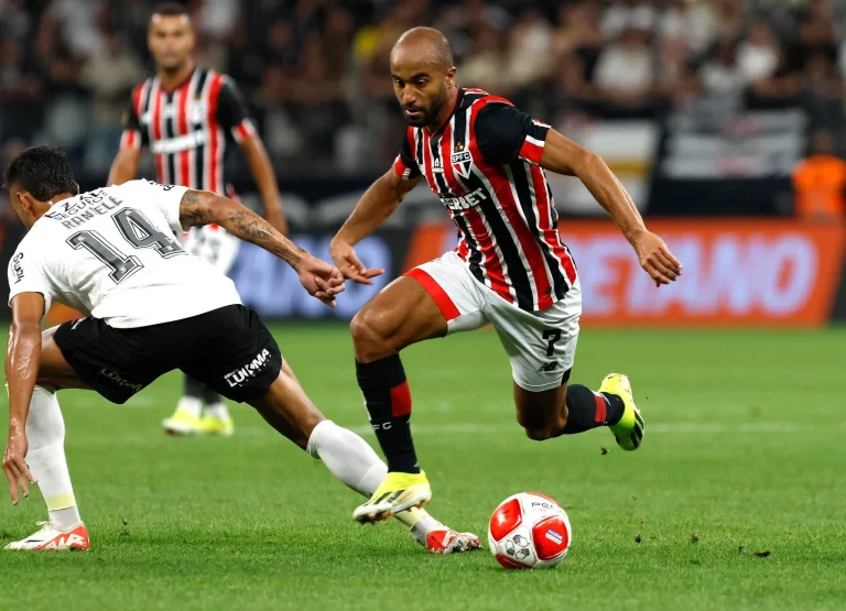 Corinthians e São Paulo se enfrentam pelo Brasileirão. (Foto: Divulgação)