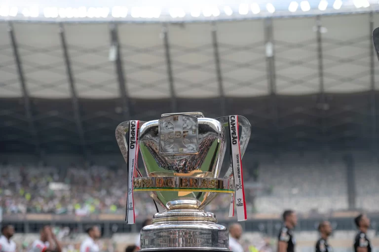 Taça da Copa do Brasil 2023. Foto: Staff Images/CBF