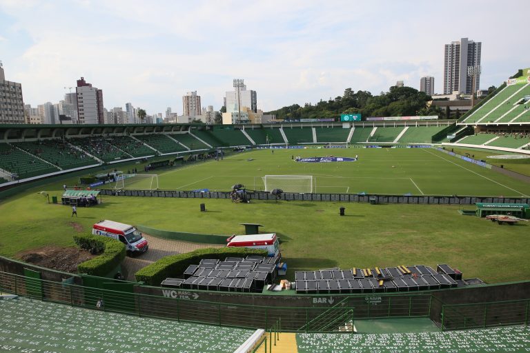 Brinco de Ouro receberá a partida entre Guarani e América-MG