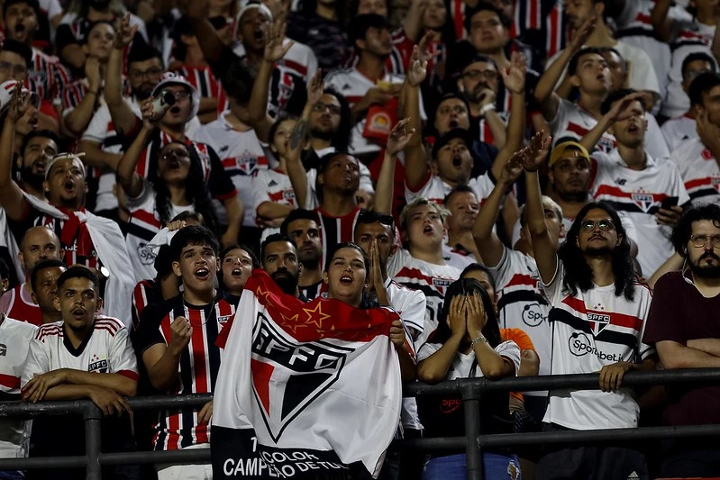 Torcida do São Paulo no MorumBIS. Foto: Rubens Chiri e Paulo Pinto/Saopaulofc.net