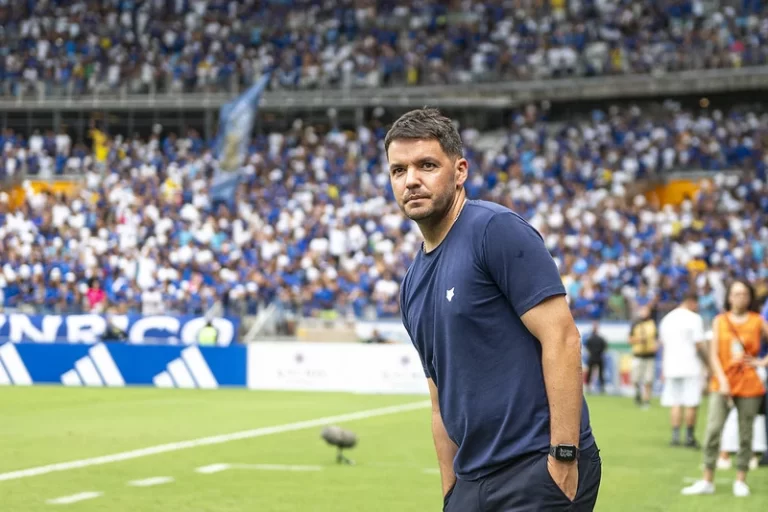 Nicolás Larcamón, técnico do Cruzeiro. Foto: Reprodução/Cruzeiro EC