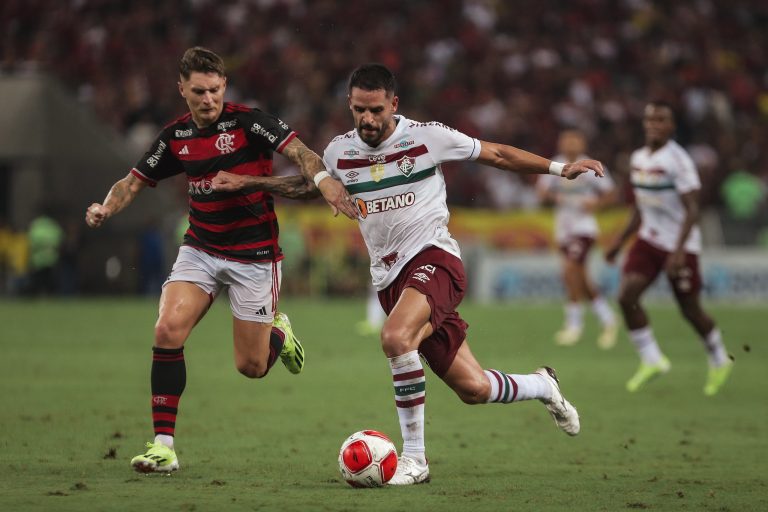 Flamengo e Fluminense, em campo pelo Campeonato Carioca