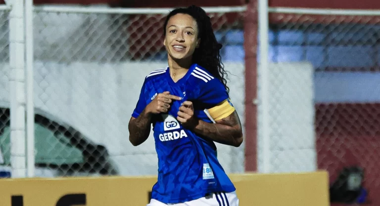 Byanca Brasil, atacante do Cruzeiro Feminino. Foto: Gustavo Martins/Cruzeiro