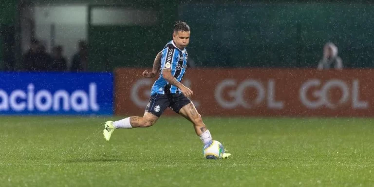 Soteldo no Grêmio