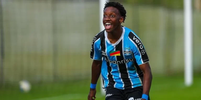 Gabriel Mec no Grêmio