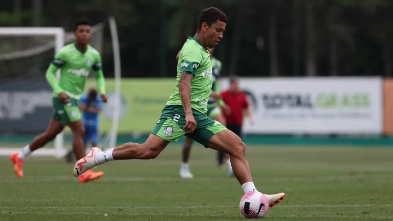 Marcos Rocha durante treino no CT do Palmeiras. Foto: Cesar Greco/SE Palmeiras