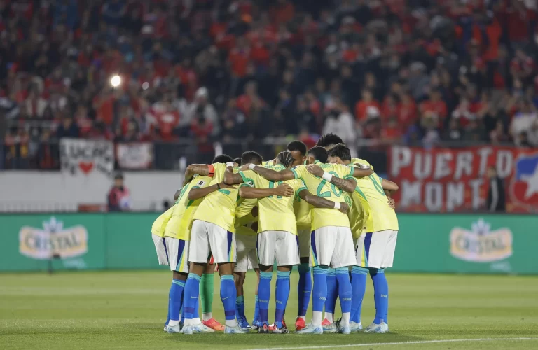 Seleção brasileira no jogo contra o Chile, pelas Eliminatórias. Foto: Rafael Ribeiro/CBF