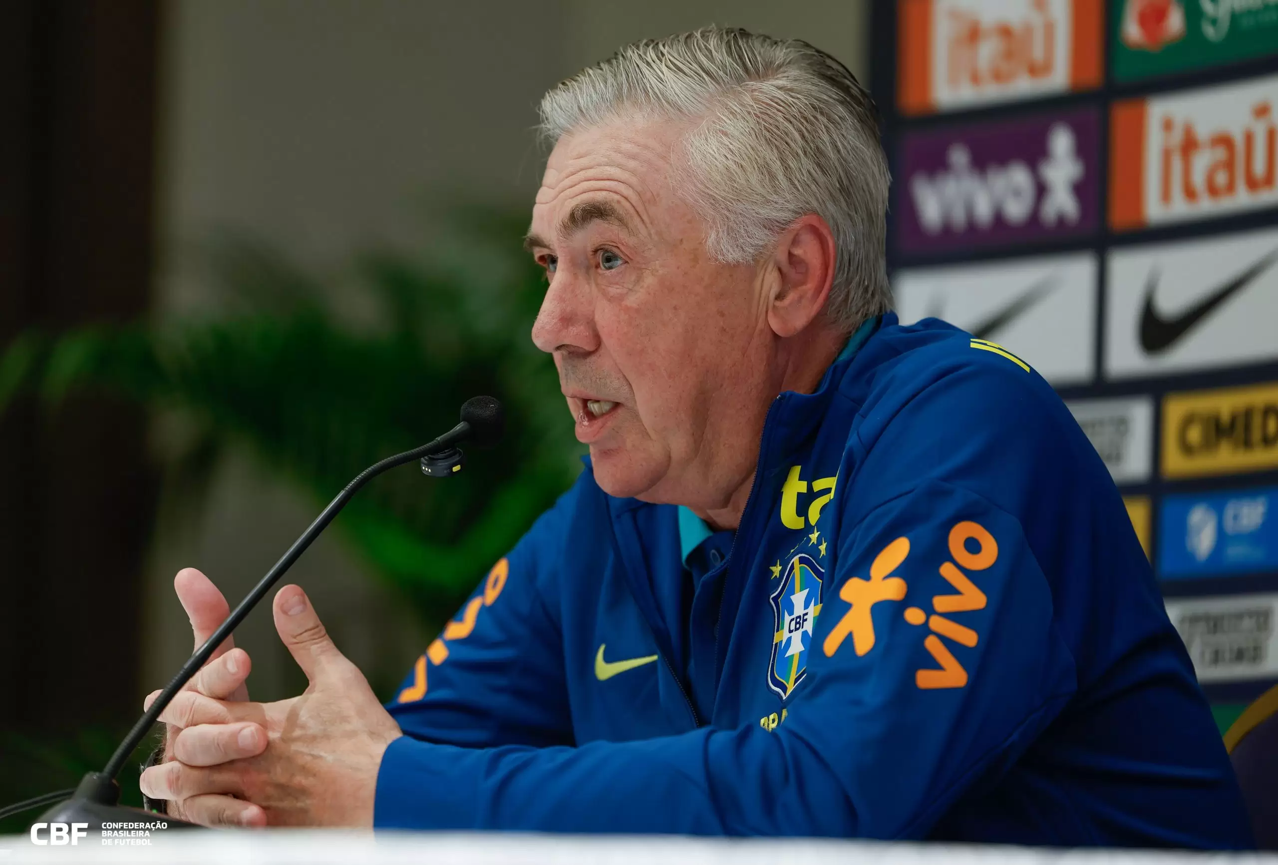 Carlo Ancelotti agradeceu o carinho dos brasileiros em seus primeiros dias de trabalho na Seleção