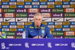 Carlo Ancelotti durante entrevista coletiva pela Seleção Brasileira