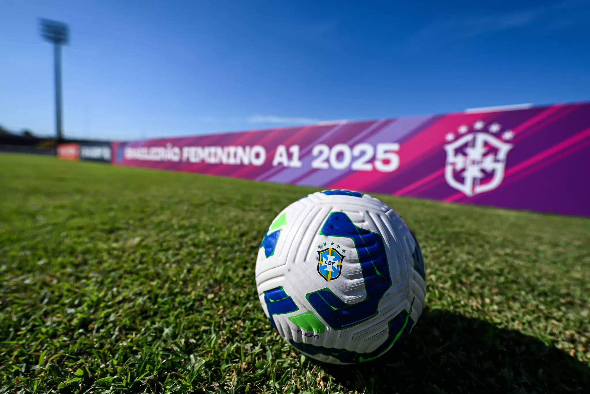 Bola do Brasileirão Feminino A1 2025. Foto: Nayra Halm/Staff Images Woman/CBF