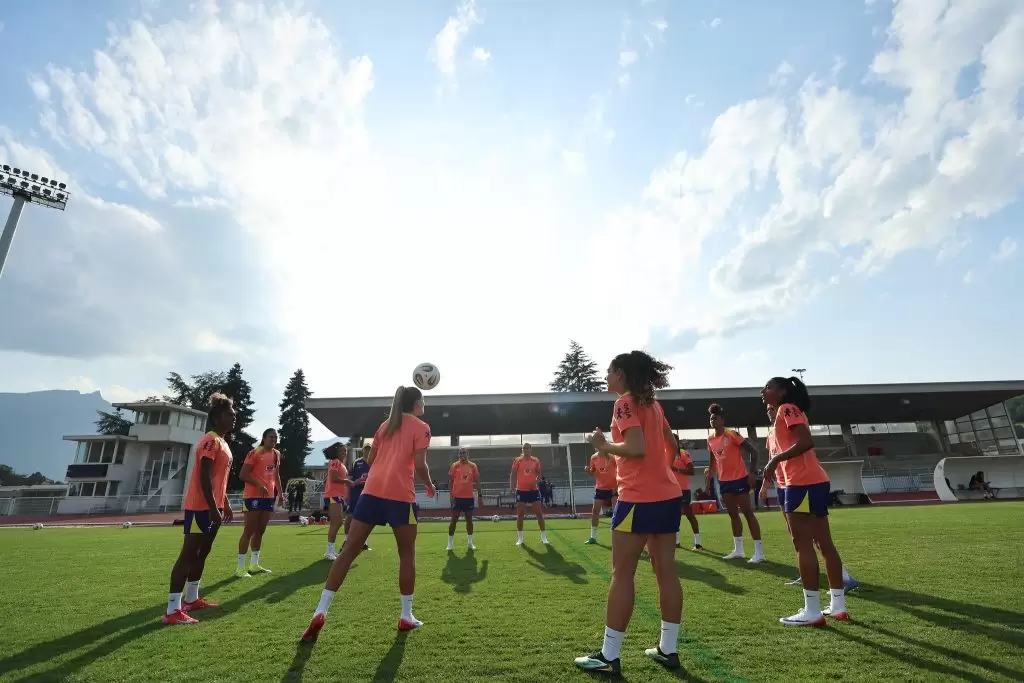 Primeiro treino com para amistoso contra França