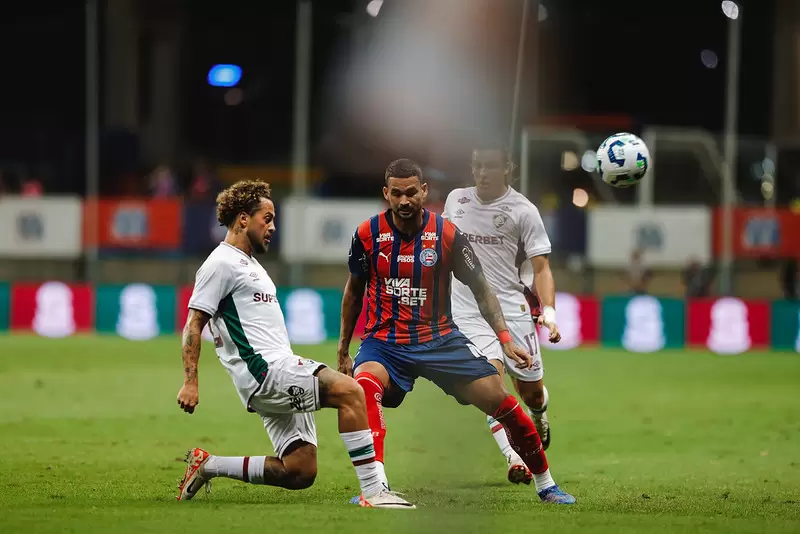 Bahia venceu o Fluminense na primeira partida das quartas na Copa do Brasil