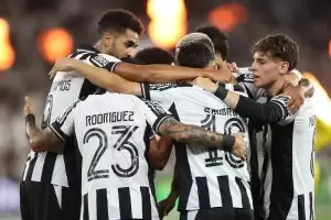 Botafogo venceu o Mirassol no Brasileirão 2025