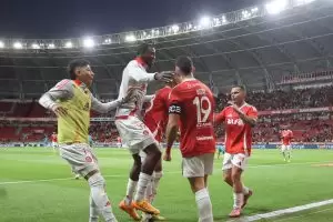 Inter vence o Sport no Beira-Rio