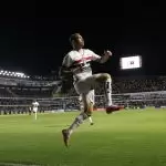 Luciano, do São Paulo, comemora gol no Brasileirão 2025. Foto: Rubens Chiri/Saopaulofc.net
