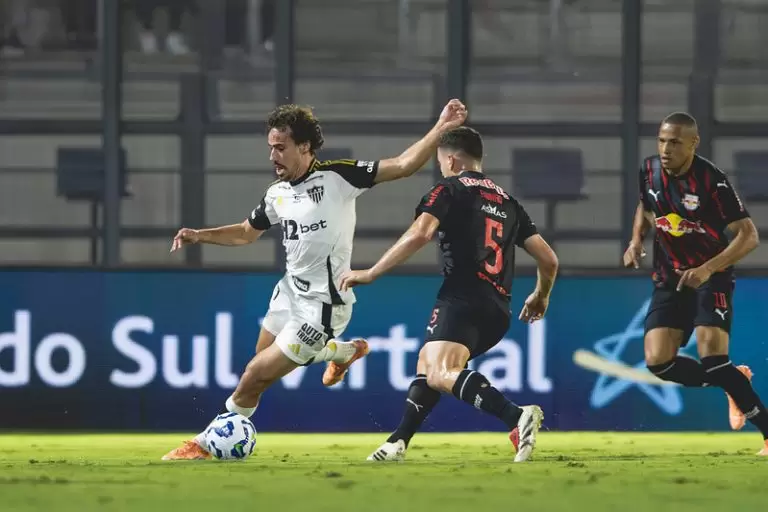 Bragantino 2 x 0 Atlético-MG na 37ª rodada do Brasileirão