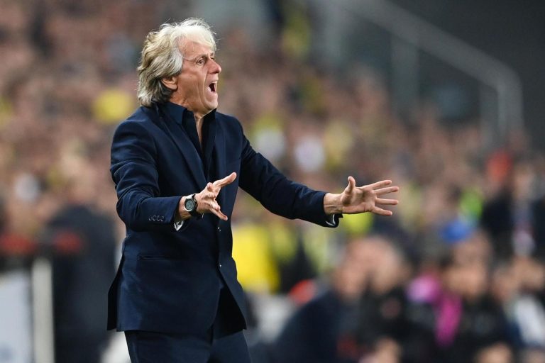 Jorge Jesus, ex-treinador do Fenerbahçe, da Turquia - Foto: OZAN KOSE / AFP