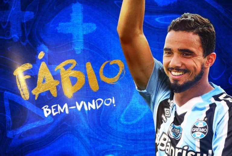 Grêmio anuncia contratação do lateral-esquerdo Fábio