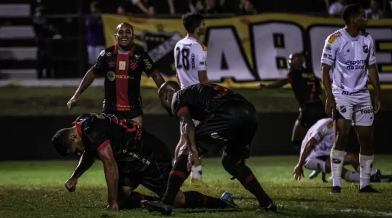 Diego Souza marca gol da vitória do Sport sobre o ABC. Foto: Reprodução/Sport Club do Recife