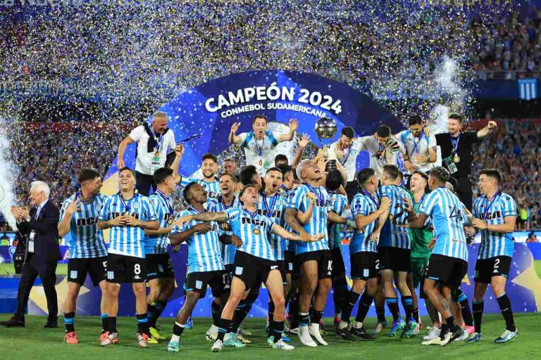 Racing campeão Sul-Americana