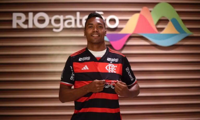 Quando Alex Sandro irá estrear pelo Flamengo?