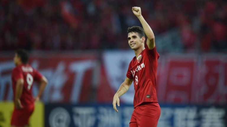 Antigo sonho do Flamengo, Oscar tem atuação 'monstruosa' no Campeonato Chinês