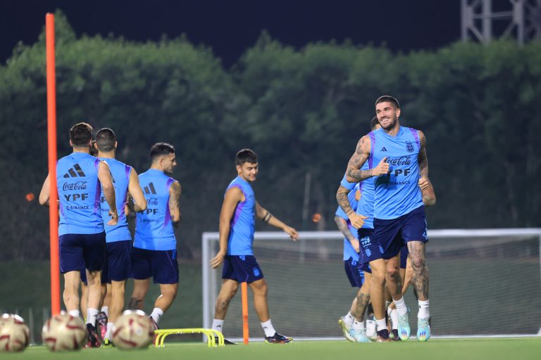 Último treino da Argentina: Scaloni busca definir time para a final contra a França