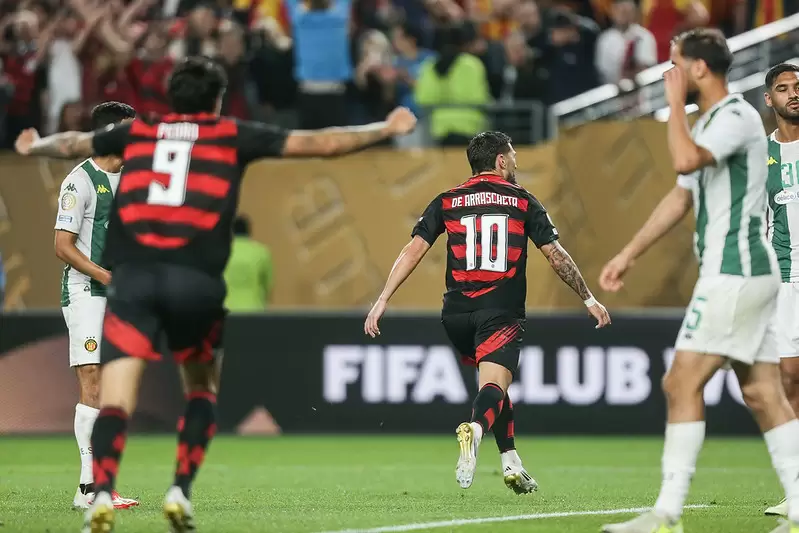 Arrascaeta em FLAMENGO X ESPERANCE – COPA DO MUNDO DE CLUBES