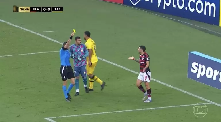 Arrascaeta suspenso na Libertadores