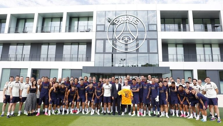 Astro do PSG tem casa assaltada e sai ferido