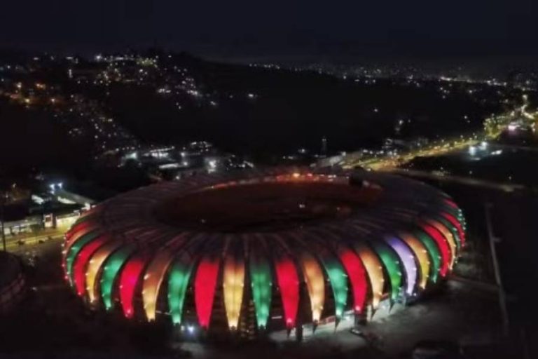 Beira-Rio iluminado