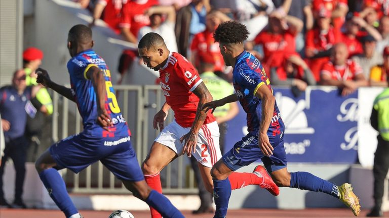 Benfica fecha com Gilberto do Benfica