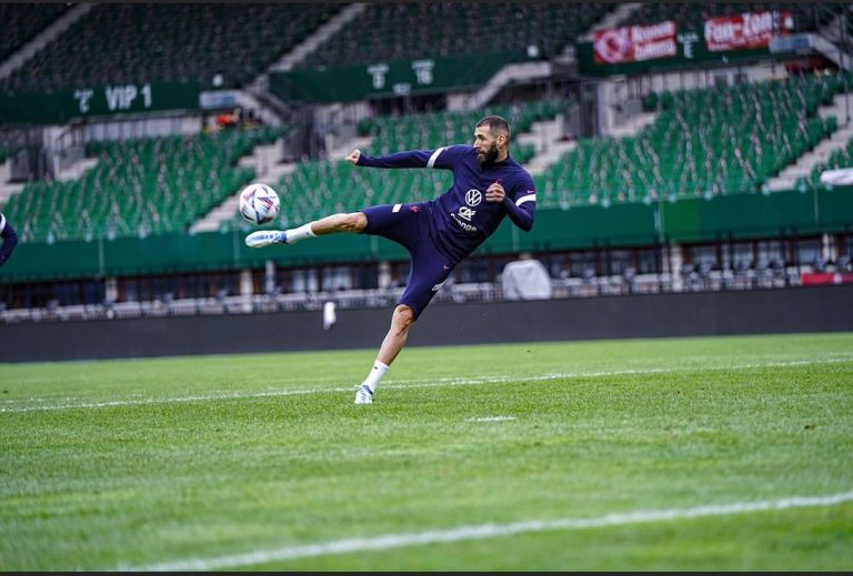 Jornal espanhol afirma que Benzema pode se juntar à França para a final da Copa