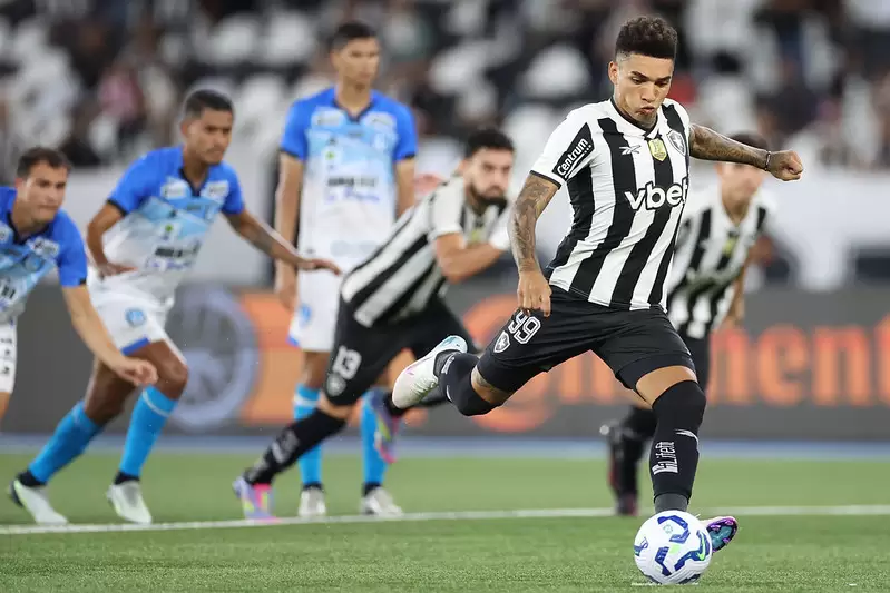 Botafogo x Capital DF pela Copa do Brasil no Estadio Nilton Santos