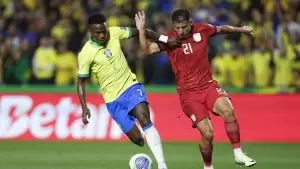 Brasil x Equador em campo pelas Eliminatórias