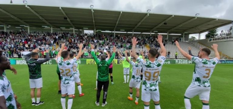 Brasileiros marcam, Moreirense vence e acesso com título à elite de Portugal