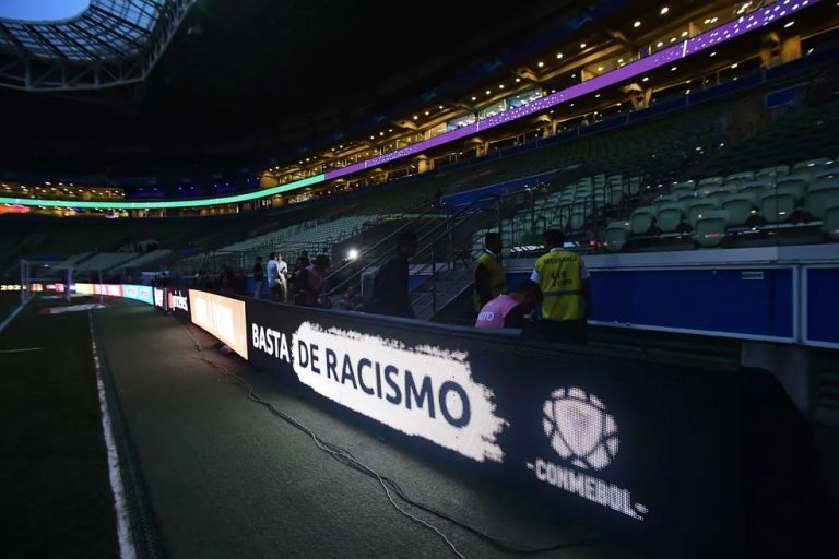 Campanha da Conmebol divulgada em todo o continente na luta contra o racismo