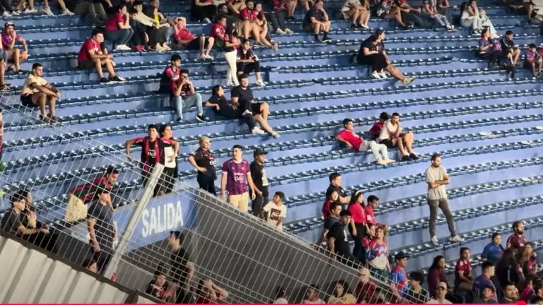 Gesto racista em Cerro Porteño x Palmeiras