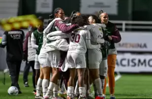Jogadoras da Ferroviária comemorando na Libertadores Feminina 2025