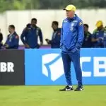 Carlo Ancelotti em treino da seleção brasileira
