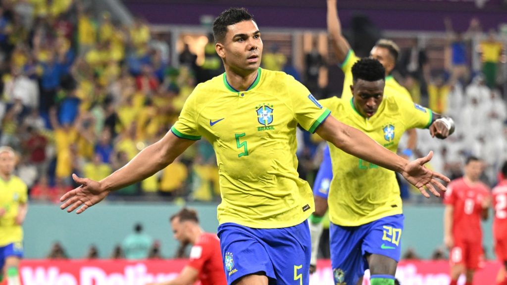 Casemiro compara desempenho de 2018 e diz que atual Seleção tem um "leque maior" 