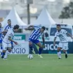 Jogadores de Avaí x Chapecoense em campo pela final do Campeonato Catarinense