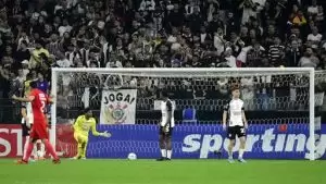 Corinthians sofre gol do América de Cali