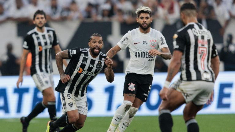 Atlético-MG e Corinthians se enfrentam no returno do Brasileirão. Foto: Divulgação / Vilmar Bannach / Alamy Stock Photo