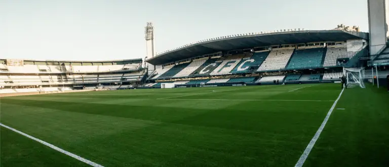 Vista do Estádio Major Antônio Couto Pereira, em Curitiba (PR)