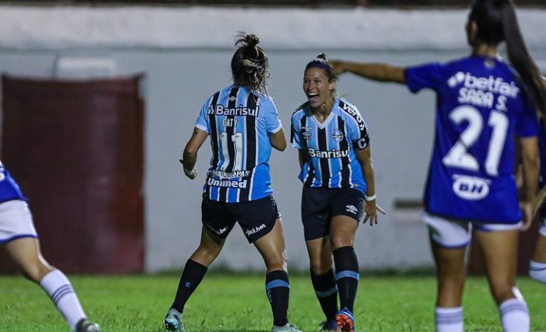 Cruzeiro enfrenta Grêmio pelo Campeonato Brasileiro Feminino