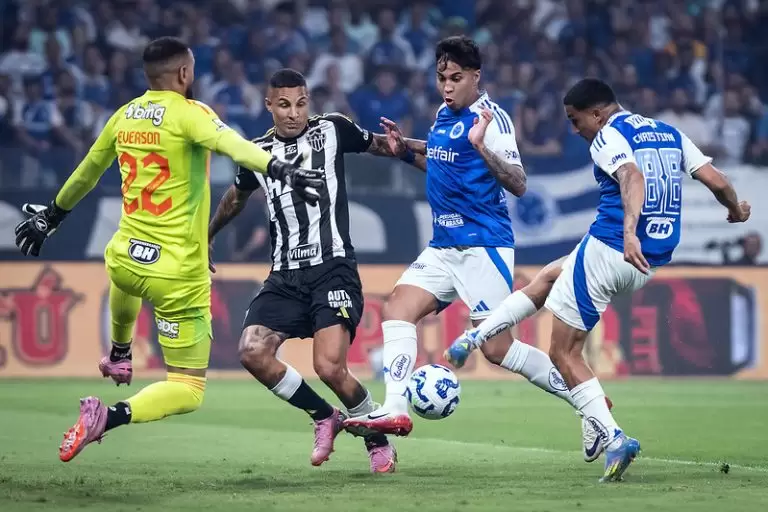 Cruzeiro x Atlético MG pela Copa do Brasil 2025