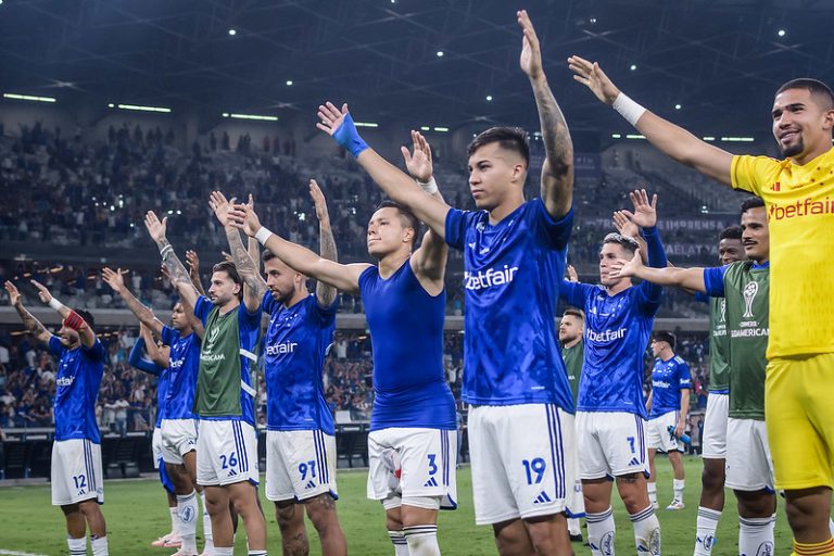 Cruzeiro x Libertad, no Mineirão, em Belo Horizonte.