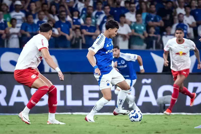 Cruzeiro x Red Bull Bragantino pelo Campeonato Brasileiro 2025
