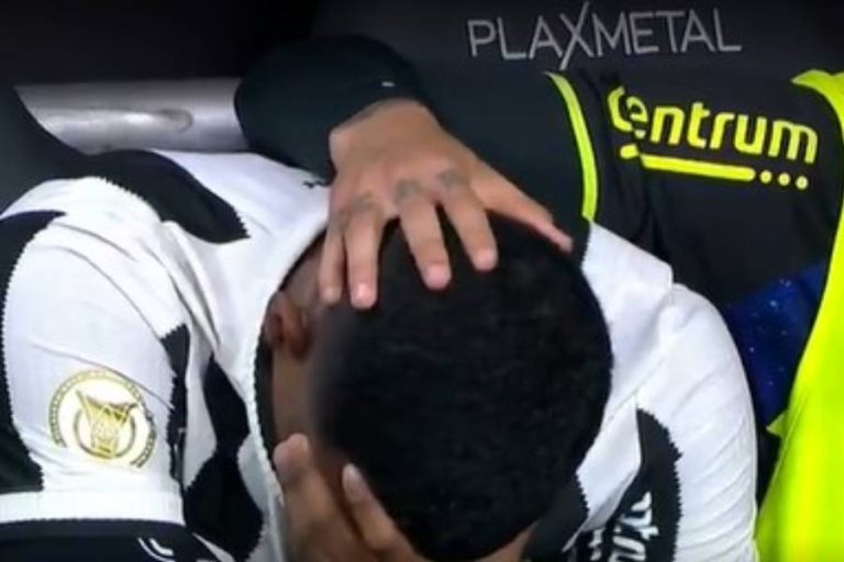 Cuiabano sentiu lesão no Botafogo